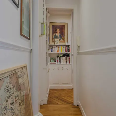 Authentic - 2bd 4p - Champs Elysees Paris
